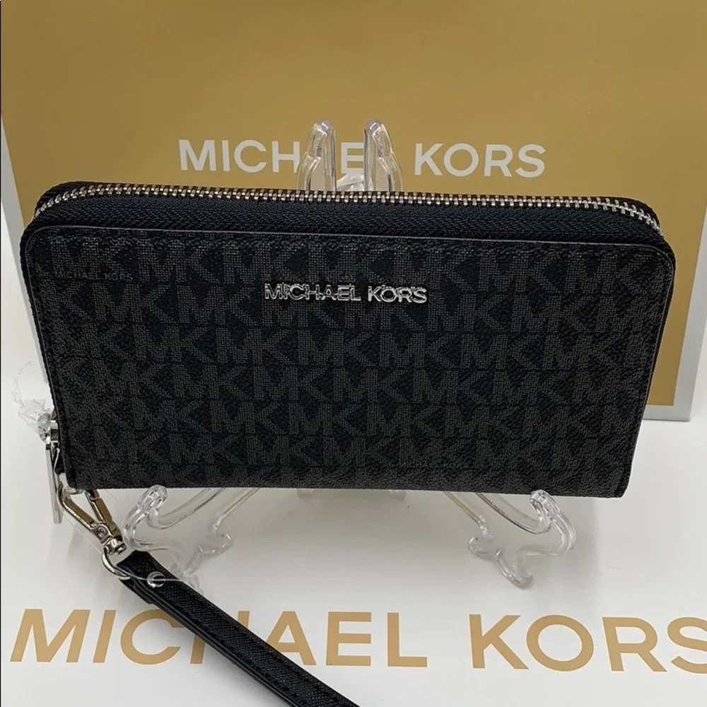 Michael Kors Jet Set Travel Phone Wallet W…